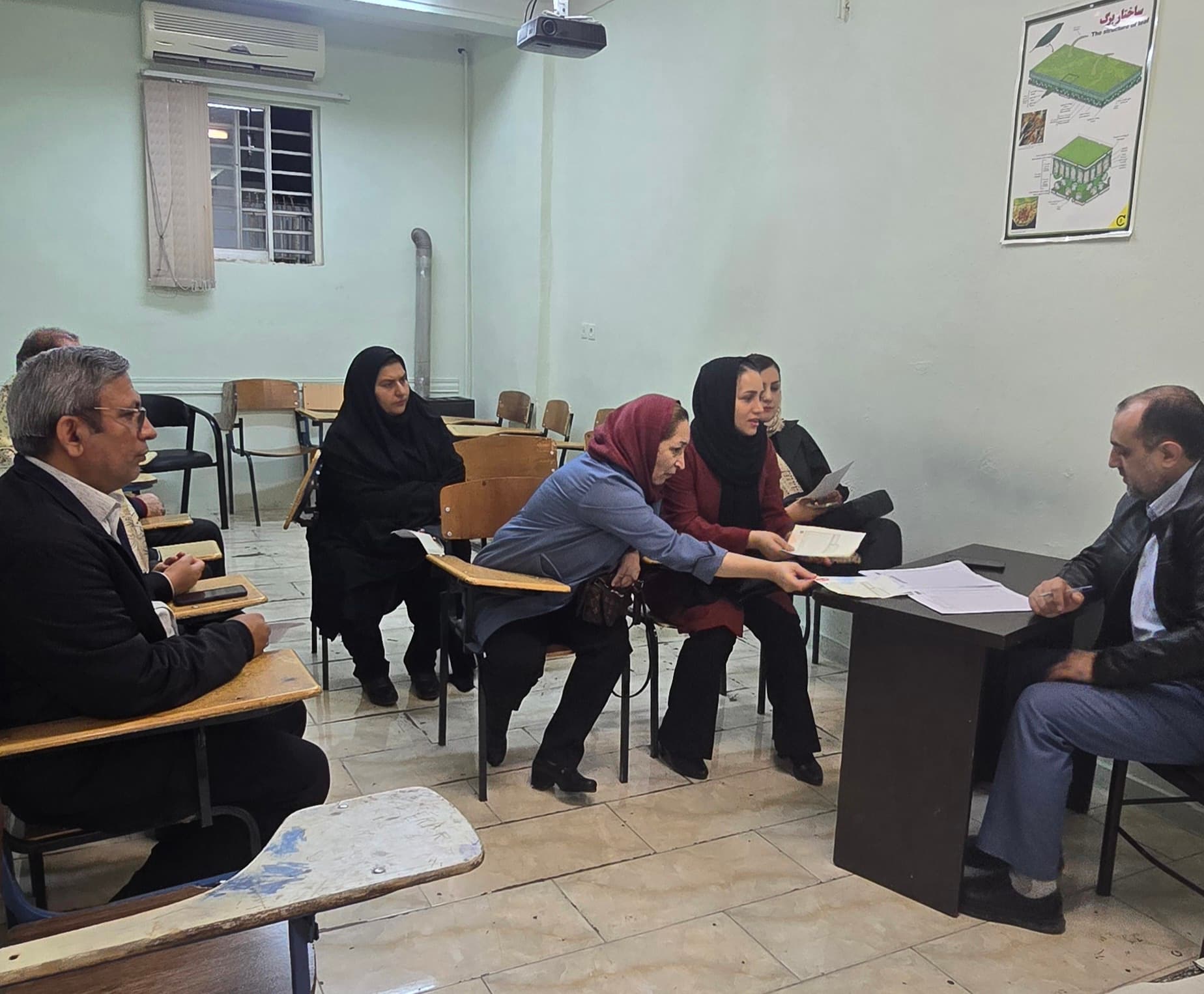 دبیرستان علوی